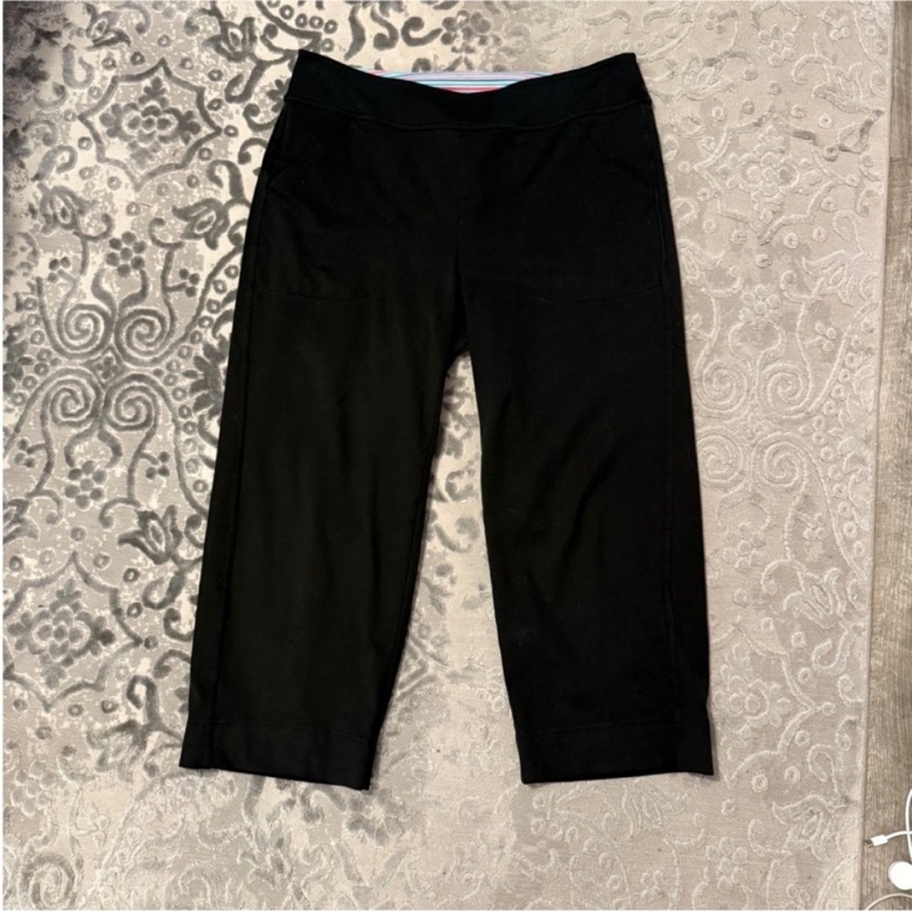 Fresh produce pants size medium